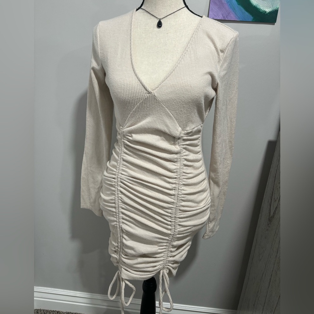 Long sleeve drawstring detail dress